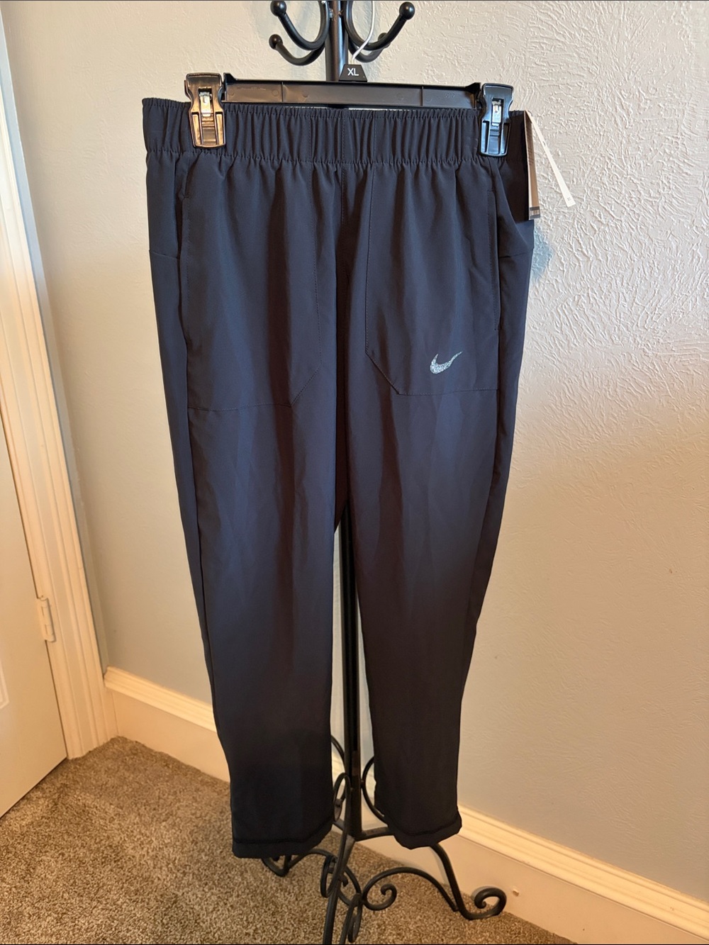NWT Girls Nike Yoga Dri Fit Pants